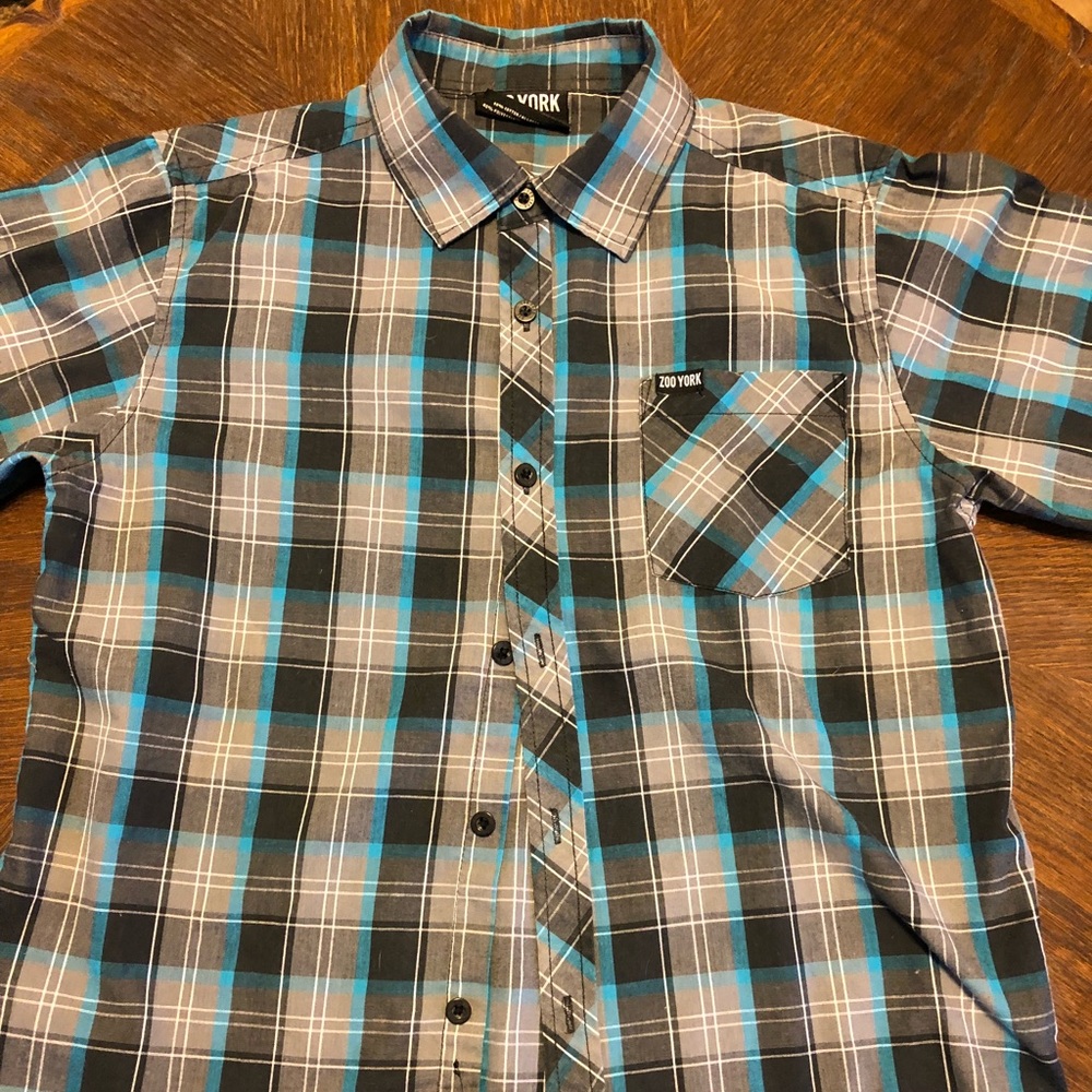 Zoo York boys button up shirt